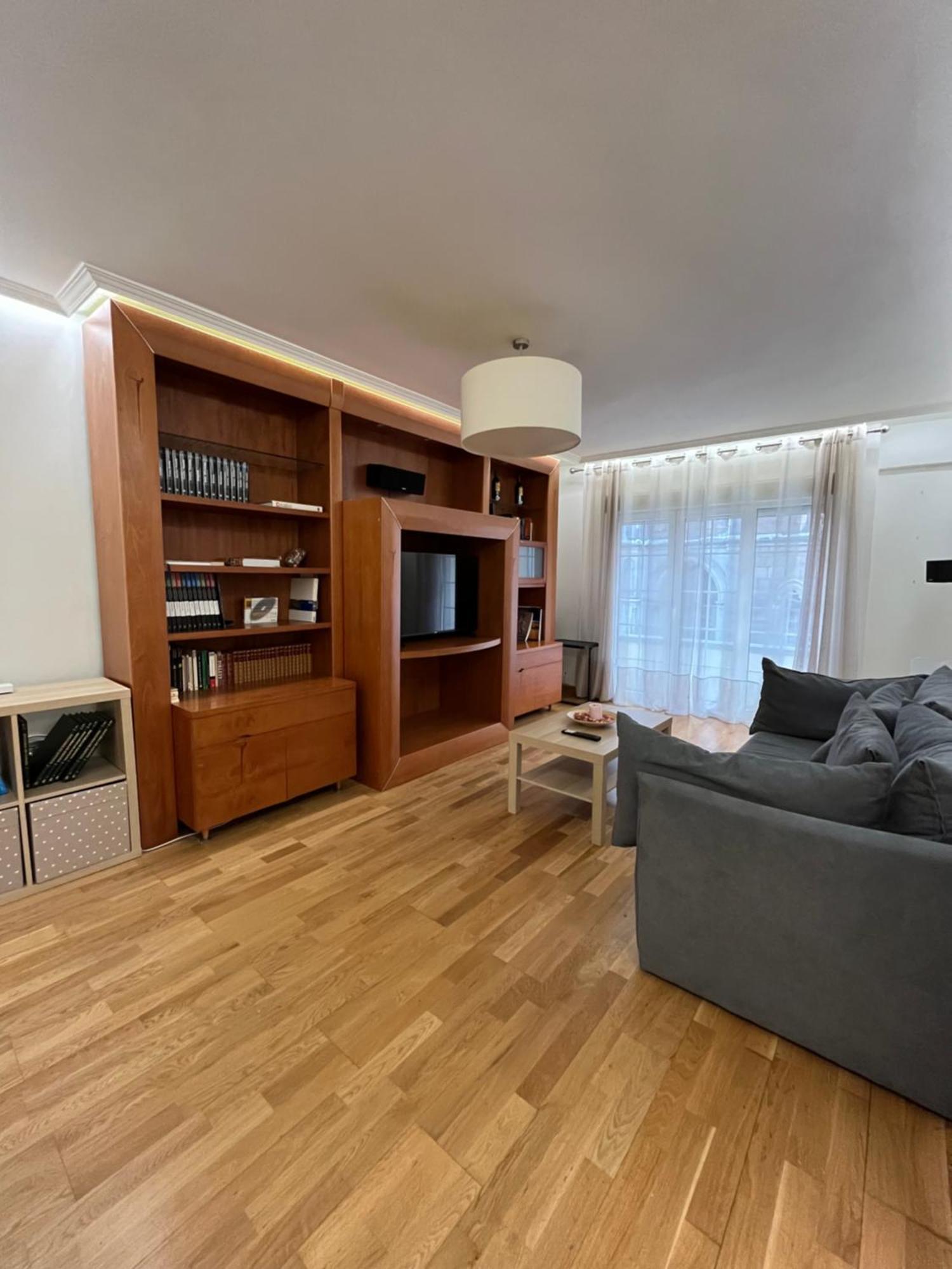 636A Gran Apartamento En Pleno Centro Овьедо Экстерьер фото
