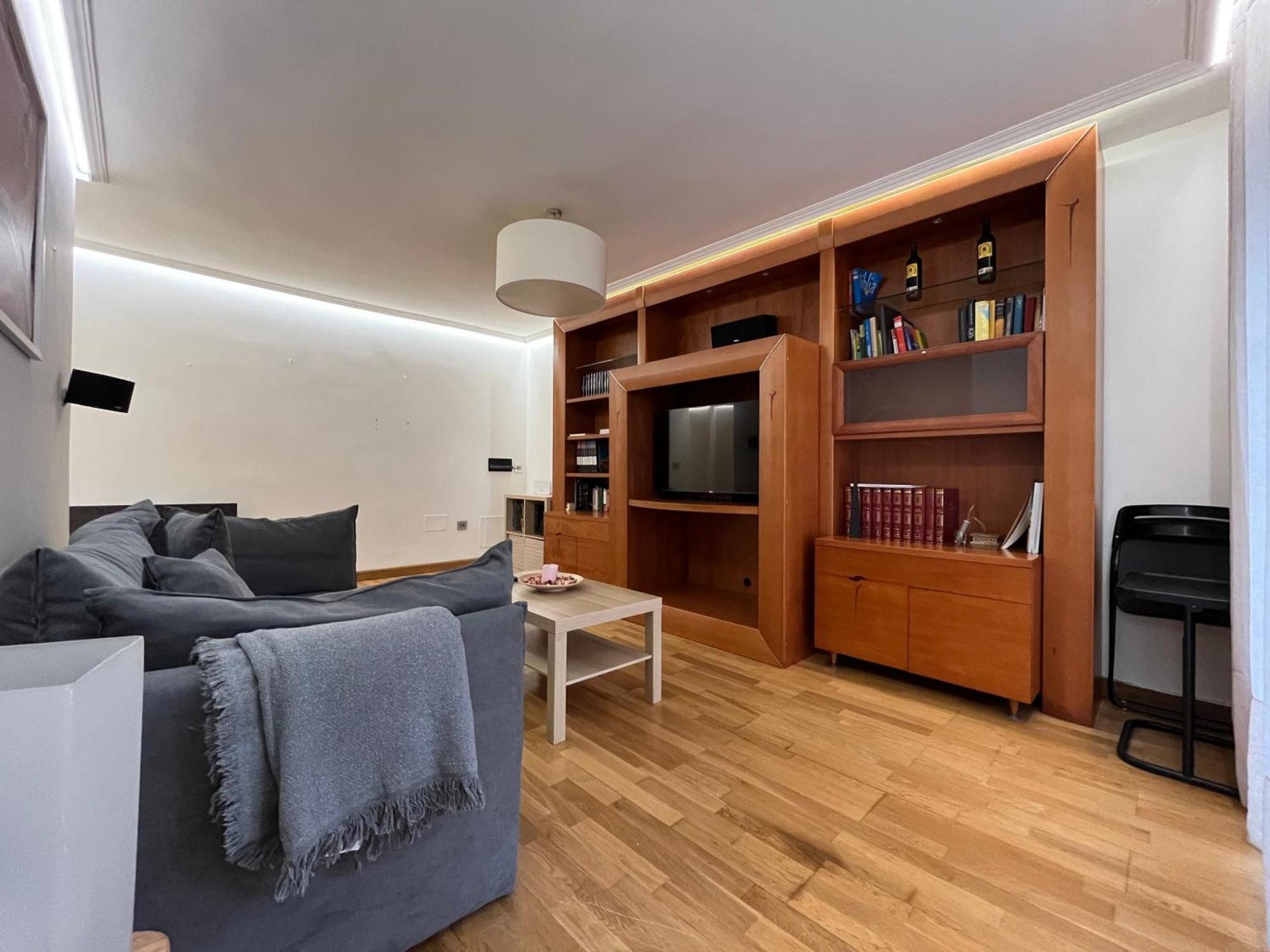 636A Gran Apartamento En Pleno Centro Овьедо Экстерьер фото